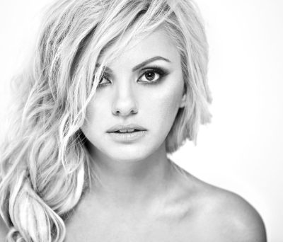 Alexandra Stan, Pop, Singer, Songwriter, Musician Drawing