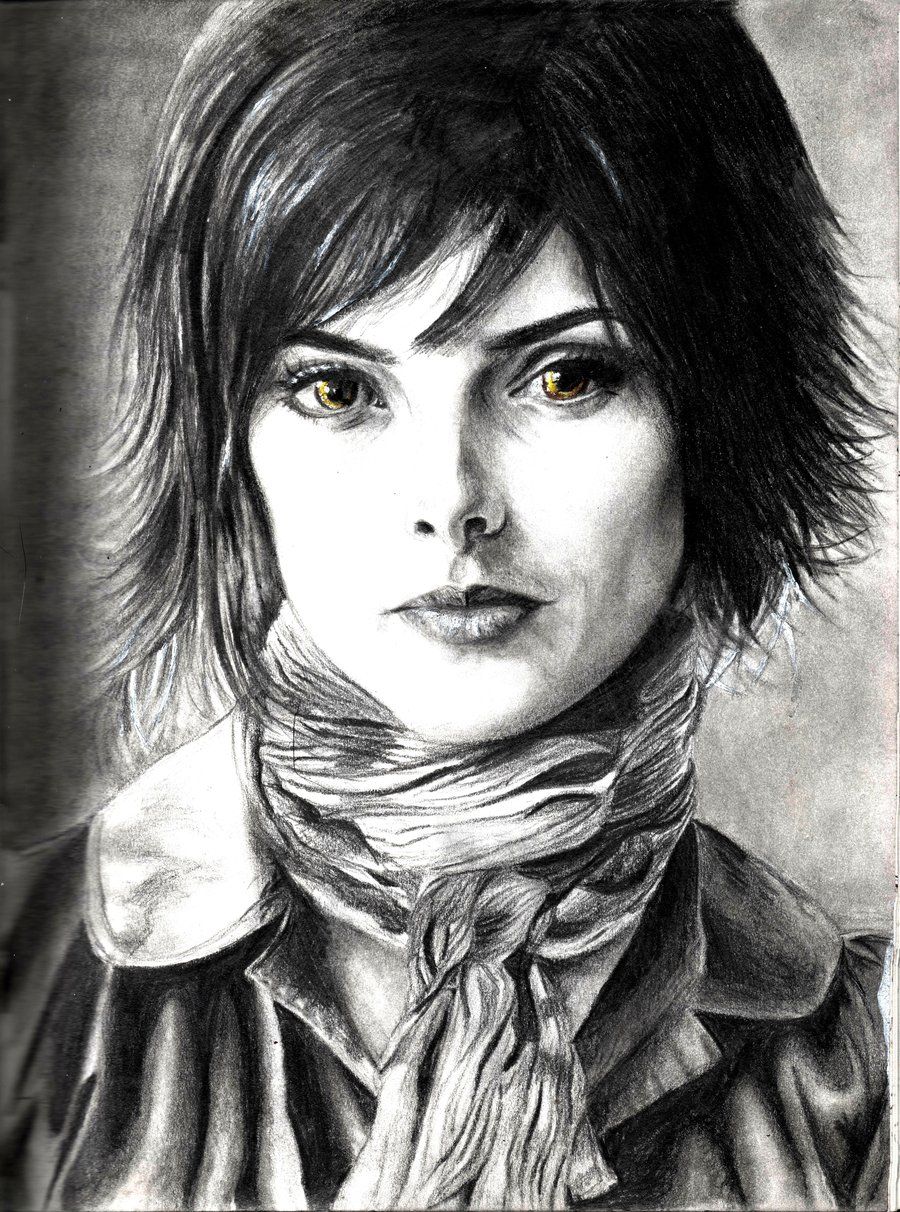 Alice Cullen Drawing Detailed Sketch