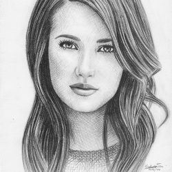 Emma Roberts Drawing Professional Artwork