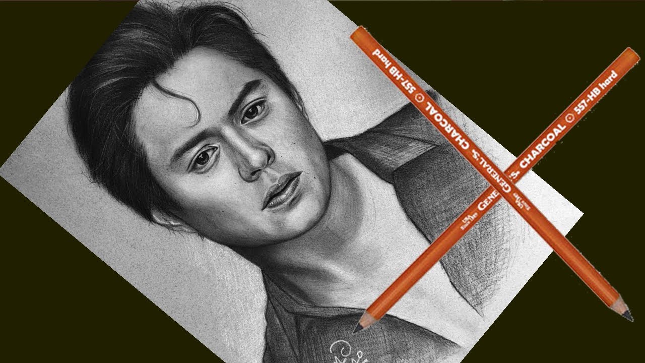 Enrique Gil Drawing Stunning Sketch